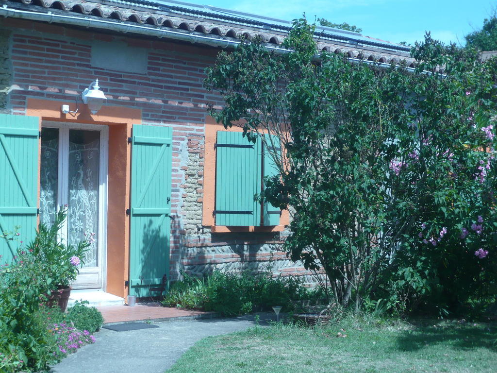 Bed and Breakfast Le Soubiran Berat Esterno foto